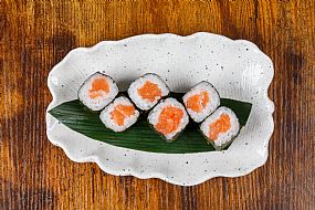 kalisushi-es_Kali_sushi_bar_Maki_Maki_salmon_0003.jpg | Productos